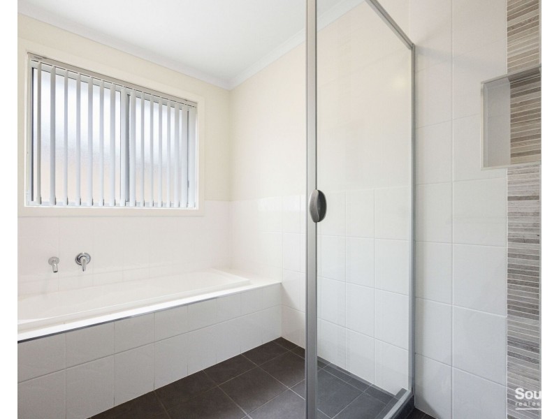 54 Bushtail Avenue, Aldinga Beach SA 5173