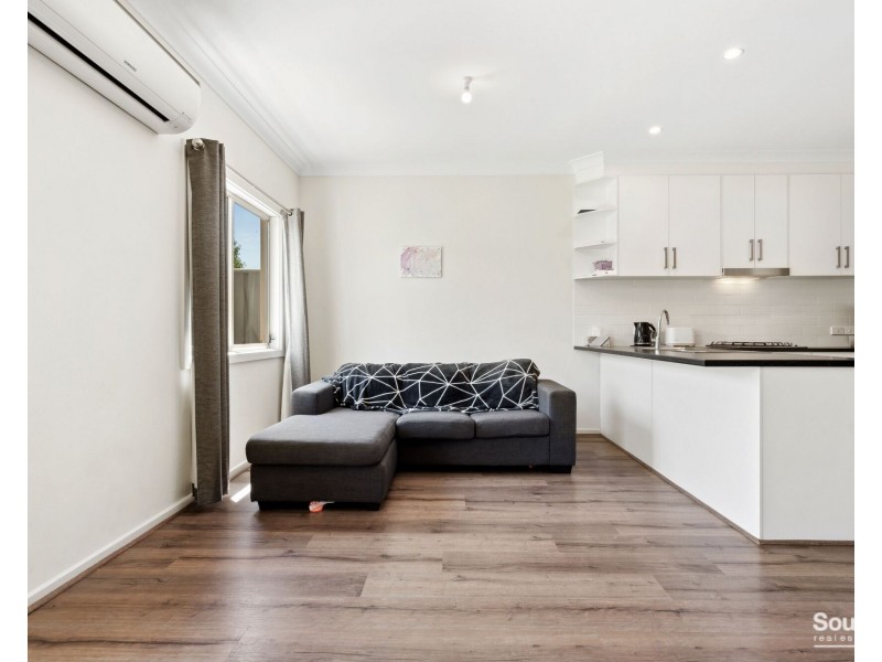 8/19 Hereford Lane, Woodcroft SA 5162