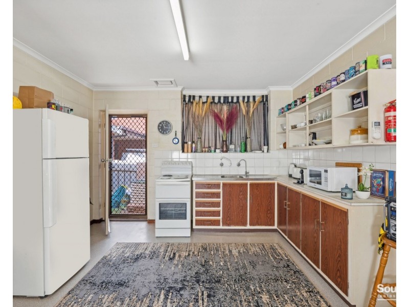 1/64 Grundy Terrace, Christies Beach SA 5165