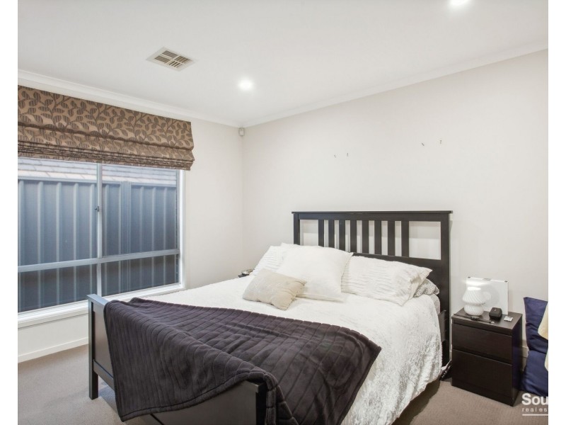 27 Corrimal Avenue, Noarlunga Downs SA 5168