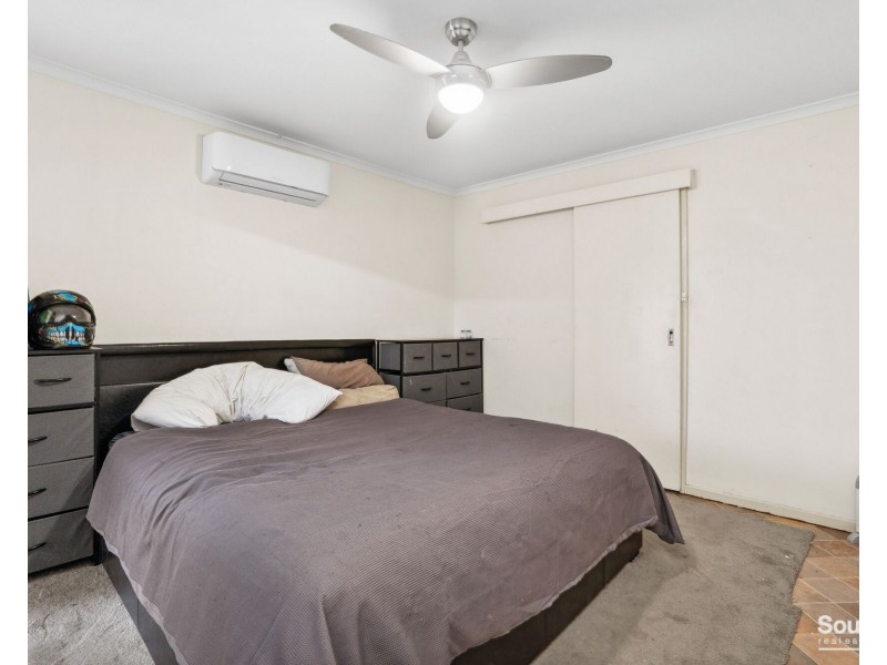 8 Buenavista Crescent, Hackham West SA 5163