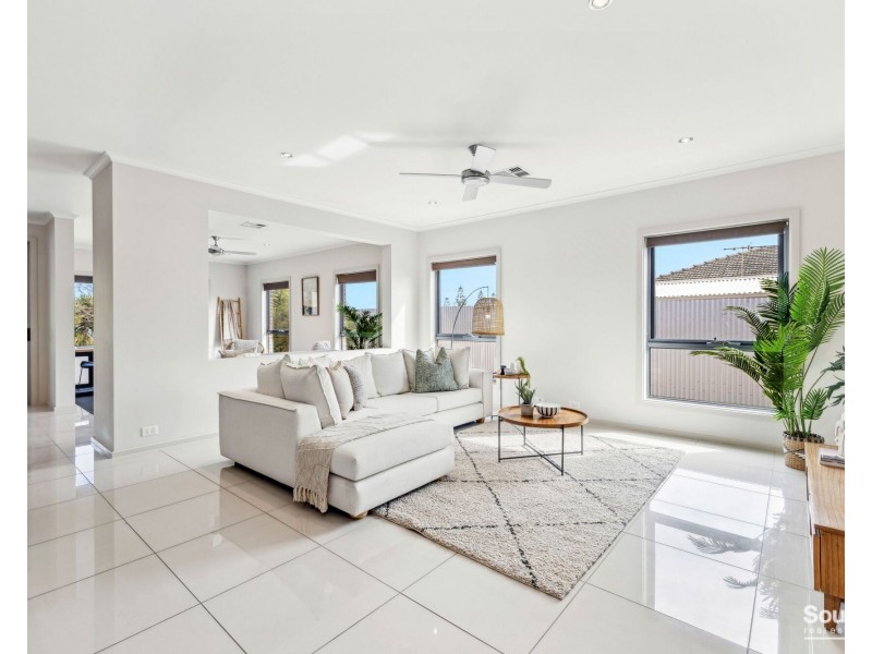 31 Clement Terrace, Christies Beach SA 5165