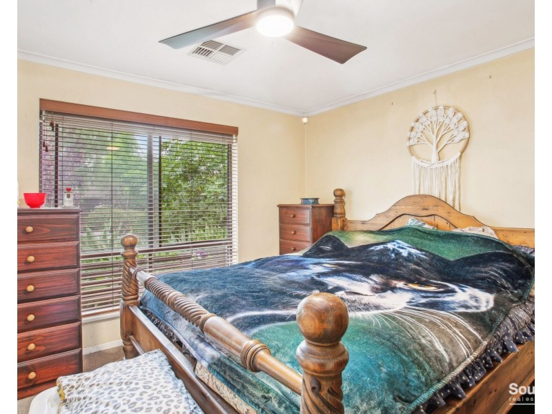 2 Semmens Road, Mclaren Vale SA 5171