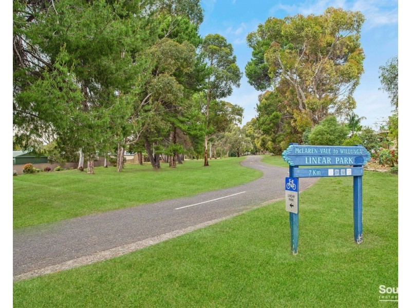 2 Semmens Road, Mclaren Vale SA 5171