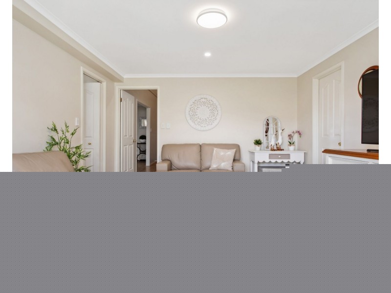 50 Dalkeith Road, Seaford Rise SA 5169