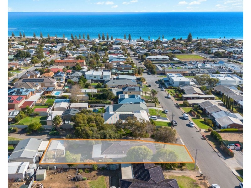 46 Davis Avenue, Christies Beach SA 5165