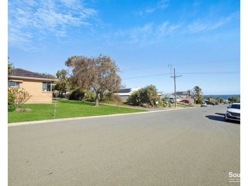 46 Davis Avenue, Christies Beach SA 5165