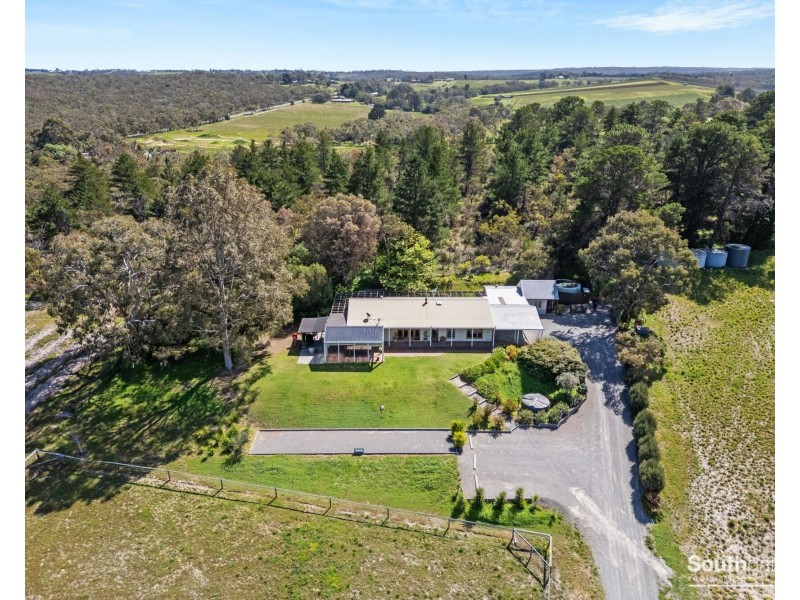 131 Blewitt Springs Road, Mclaren Flat SA 5171