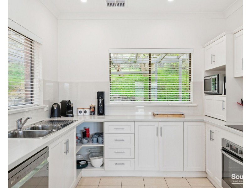 131 Blewitt Springs Road, Mclaren Flat SA 5171