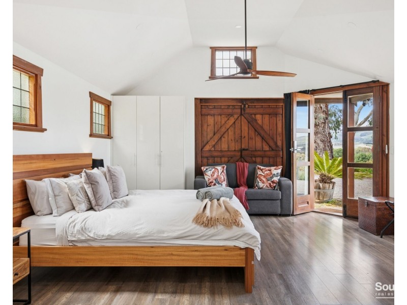 131 Blewitt Springs Road, Mclaren Flat SA 5171