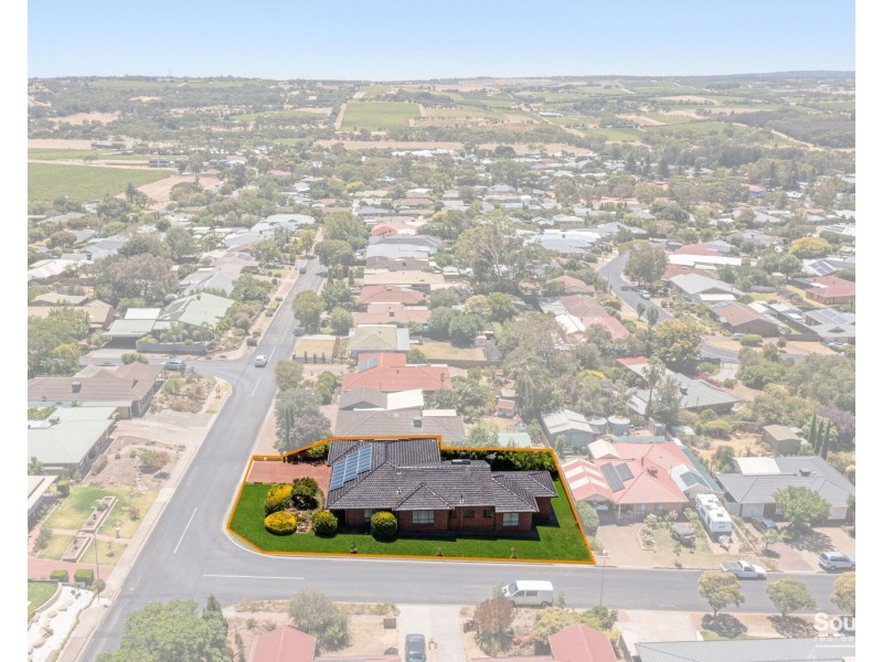 23 Valley View Drive, Mclaren Vale SA 5171