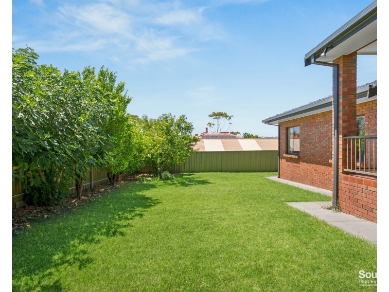 23 Valley View Drive, Mclaren Vale SA 5171