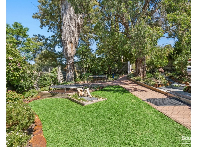 76 Pennys Road, Mclaren Flat SA 5171