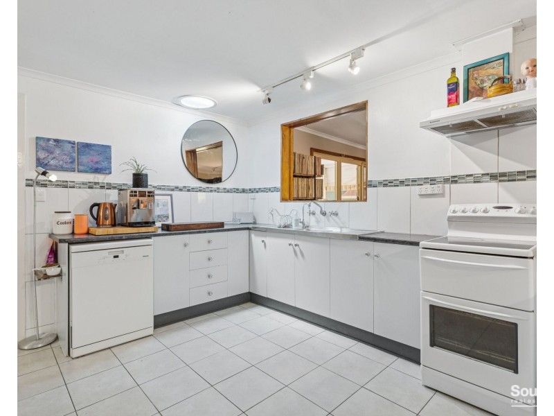 76 Pennys Road, Mclaren Flat SA 5171