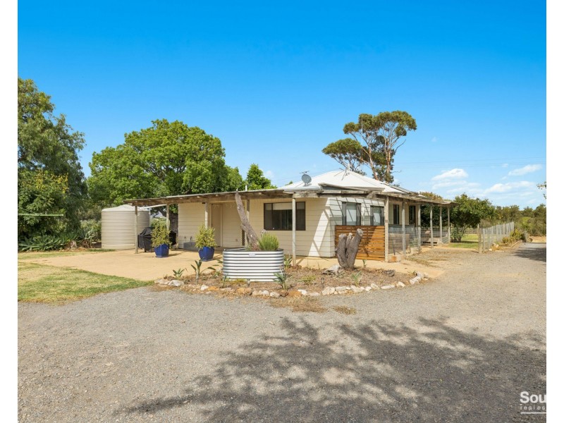 28 Bayliss Road, Whites Valley SA 5172