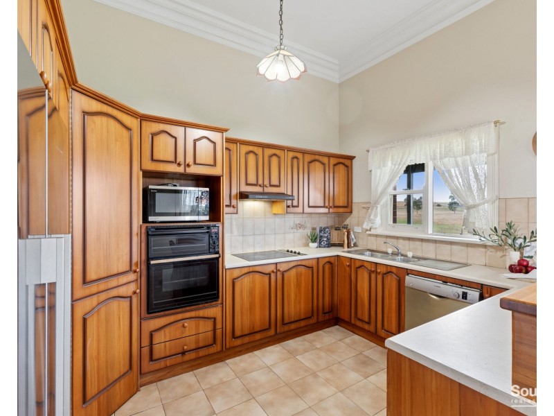 1656 Alexandrina Road, Finniss SA 5255