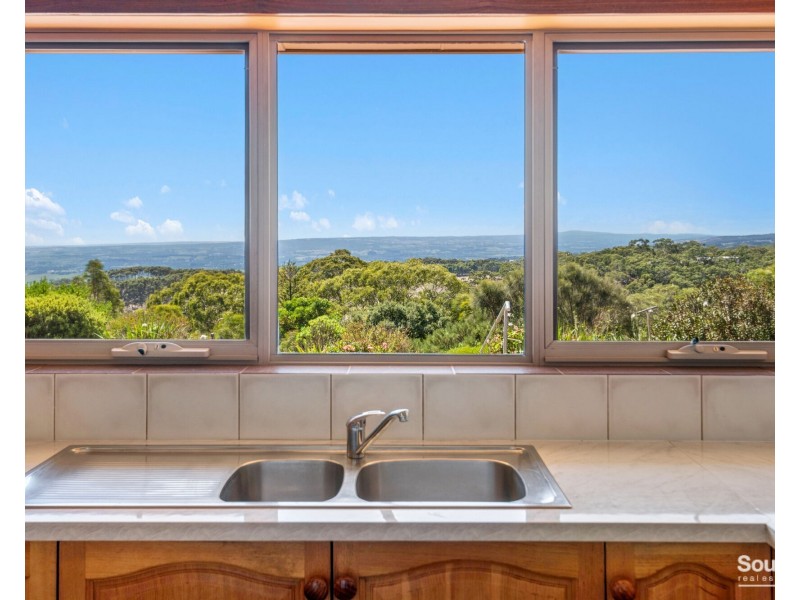 83 Range Road, Willunga SA 5172