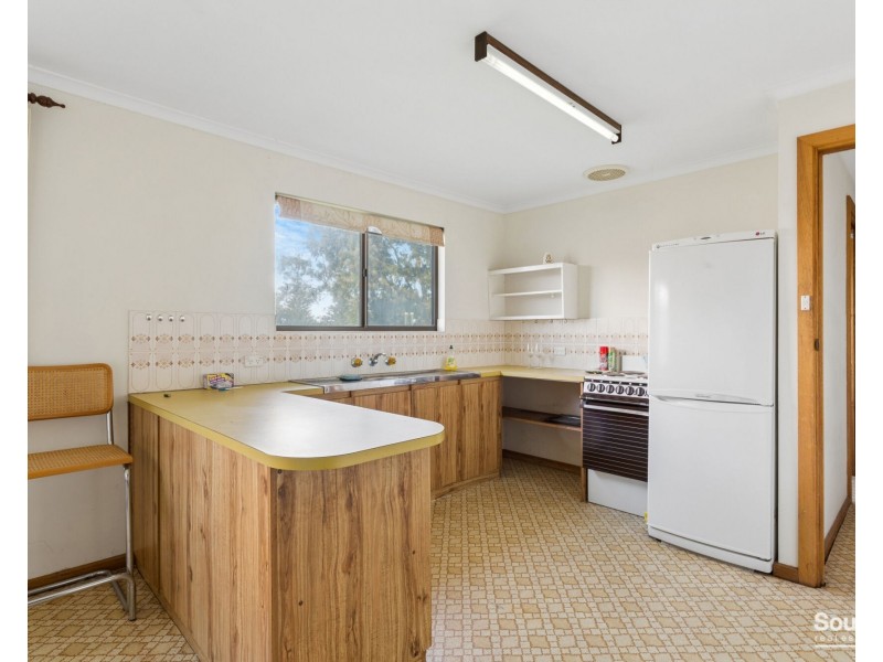 22 Fourth Avenue, Moana SA 5169