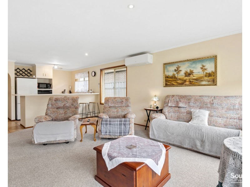 17 Beechwood Grove, Seaford SA 5169