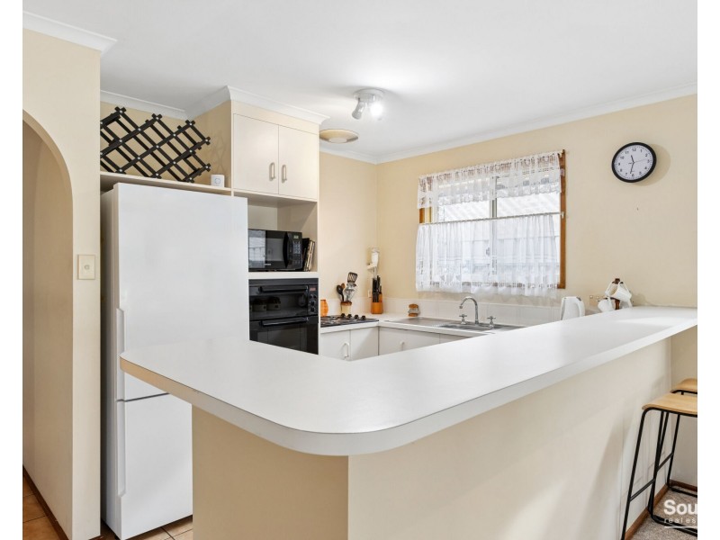 17 Beechwood Grove, Seaford SA 5169