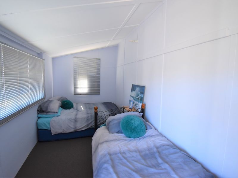 21 Gympie Road, Tin Can Bay QLD 4580