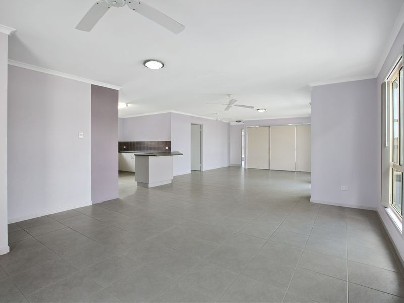 19 DUGONG ST, Tin Can Bay QLD 4580