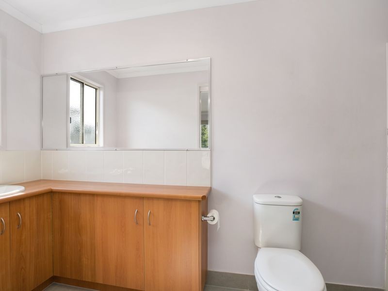 19 DUGONG ST, Tin Can Bay QLD 4580