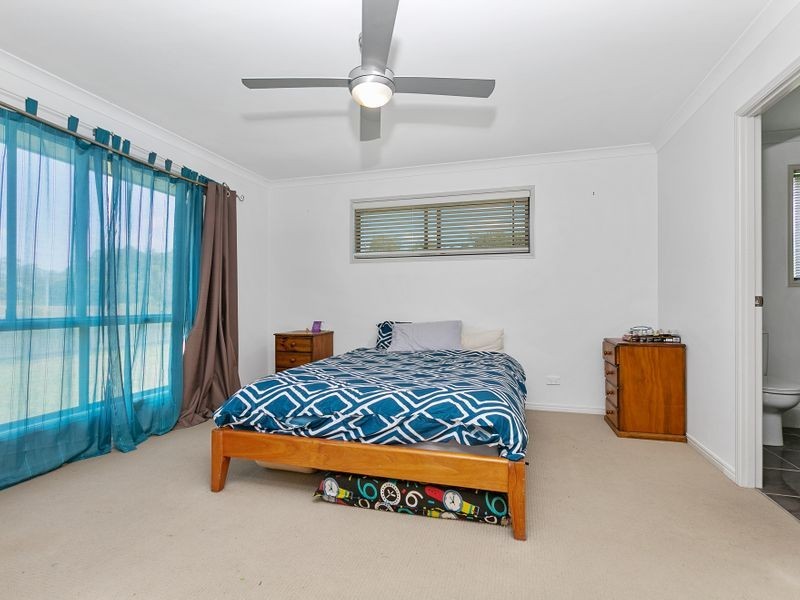 27 Mariposa Place, Cooloola Cove QLD 4580