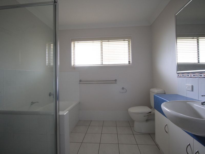 8/26 ESPLANADE, Tin Can Bay QLD 4580