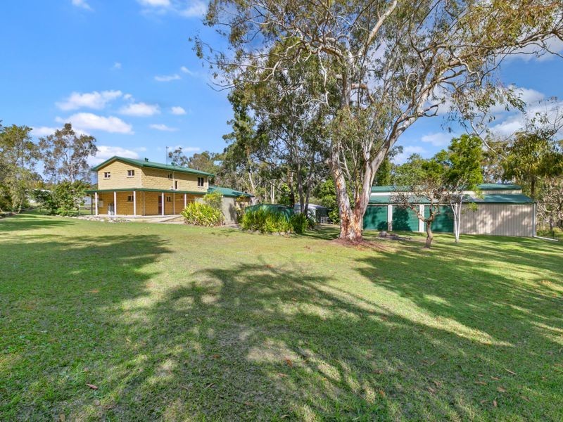 8 Seawitch Cres, Cooloola Cove QLD 4580