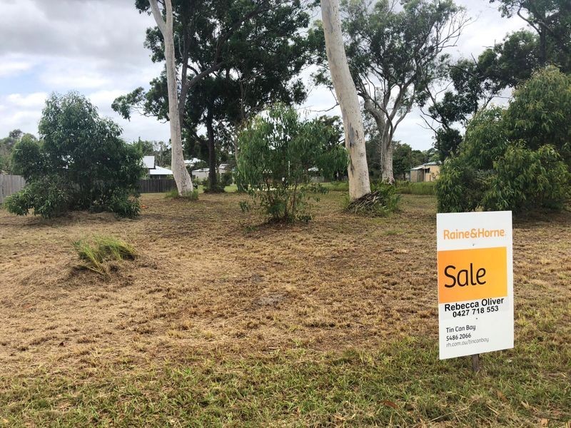 12 Challenger Court, Cooloola Cove QLD 4580