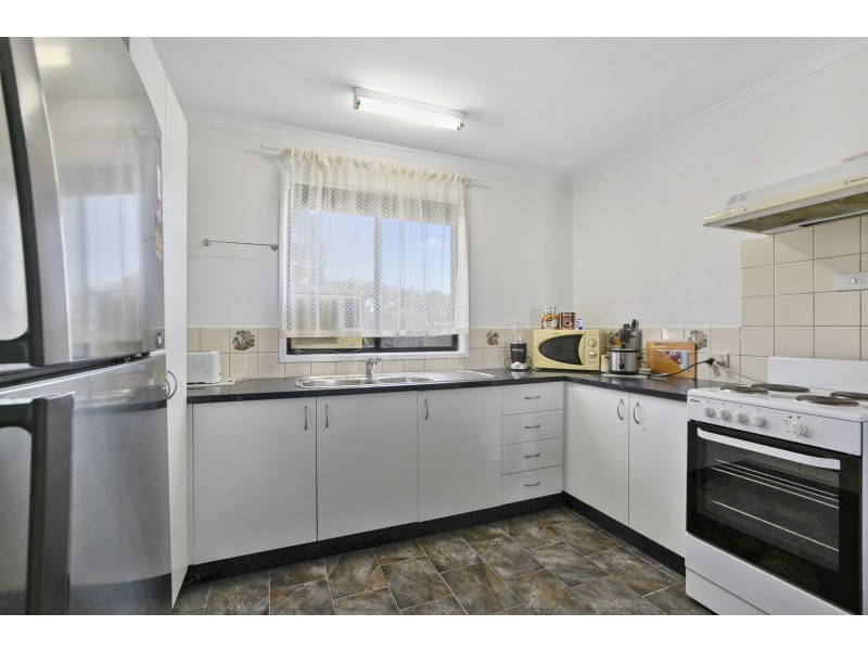 7 Glorious Avenue, Cooloola Cove QLD 4580
