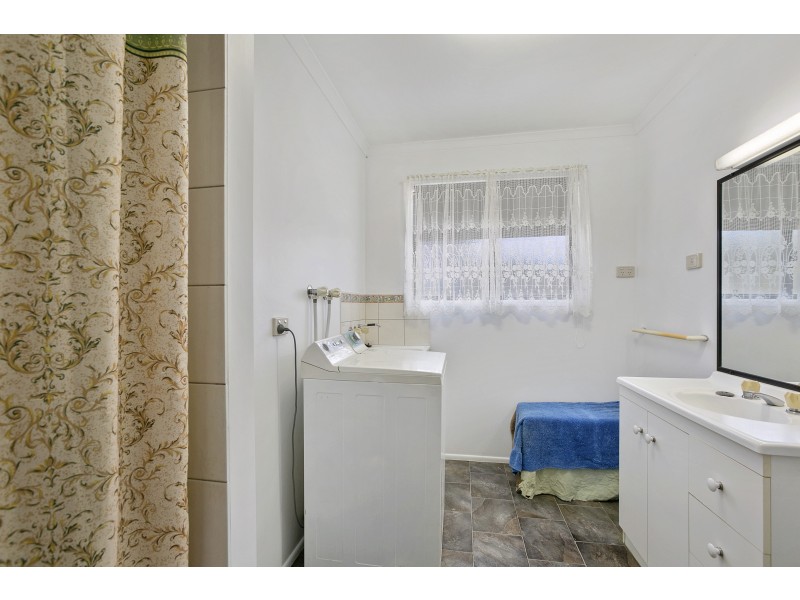 7 Glorious Avenue, Cooloola Cove QLD 4580