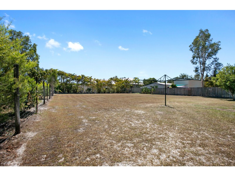 7 Glorious Avenue, Cooloola Cove QLD 4580