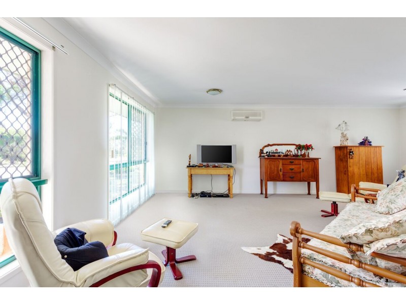 9 Regent Court, Cooloola Cove QLD 4580