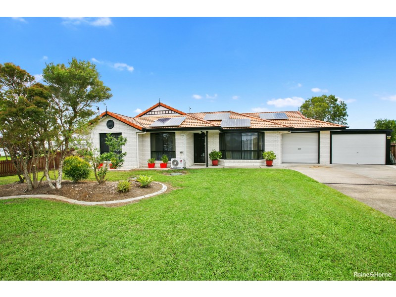 8 Canberra Avenue, Cooloola Cove QLD 4580