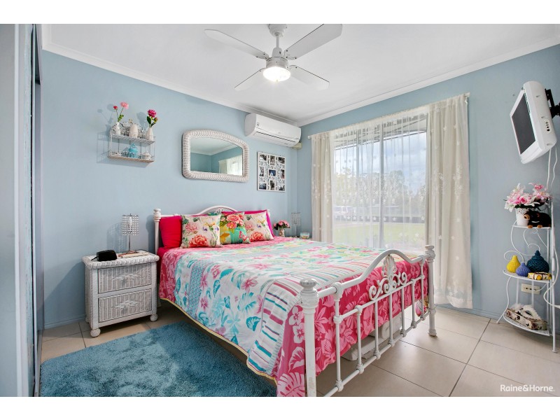 8 Canberra Avenue, Cooloola Cove QLD 4580