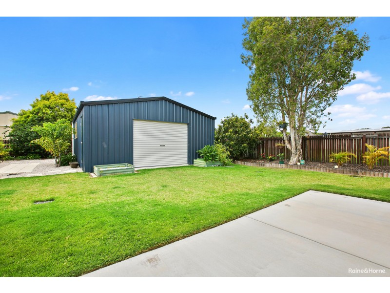 8 Canberra Avenue, Cooloola Cove QLD 4580