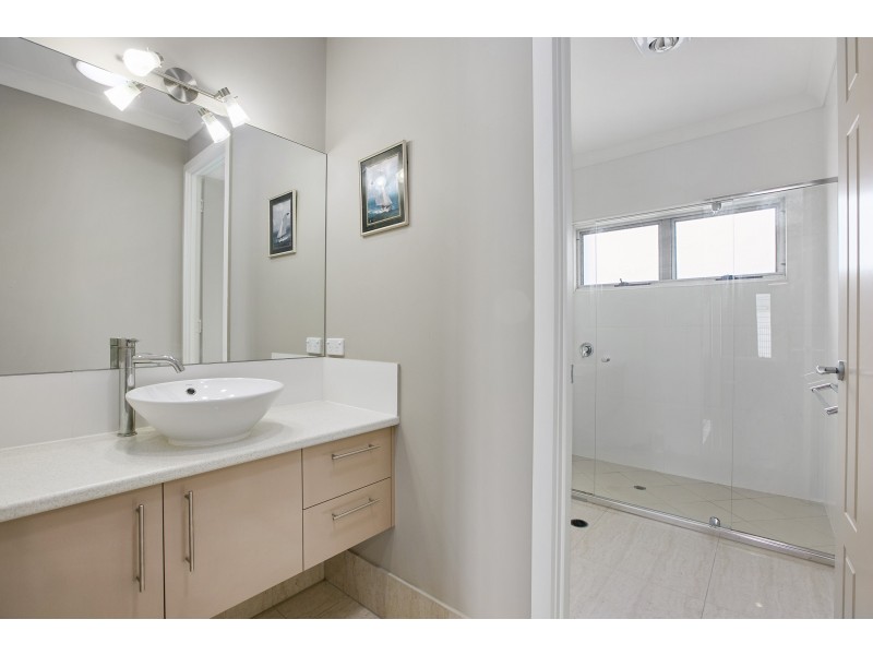 5/20 Gympie Road, Tin Can Bay QLD 4580