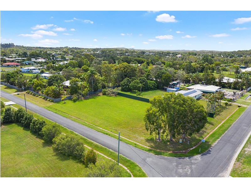 20 Santa Maria Court, Cooloola Cove QLD 4580