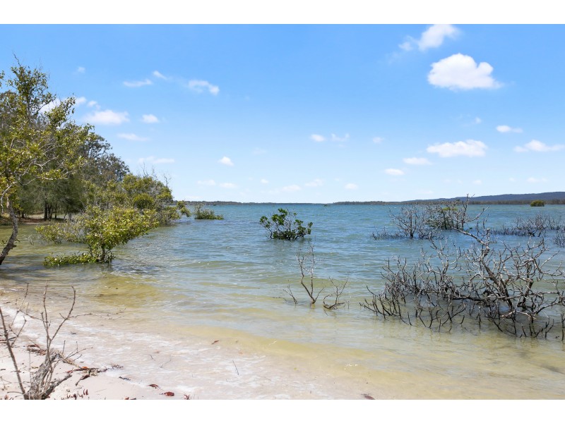 20 Santa Maria Court, Cooloola Cove QLD 4580