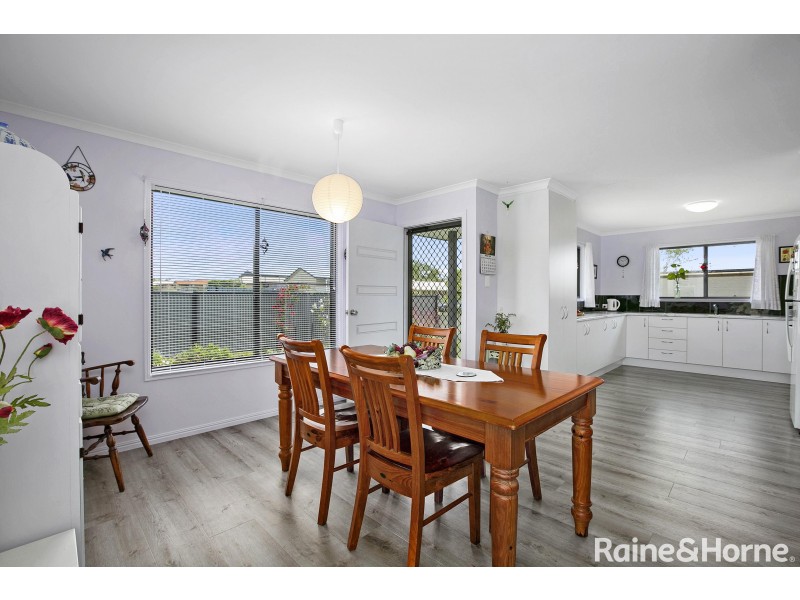 129 Golden Hind Avenue, Cooloola Cove QLD 4580