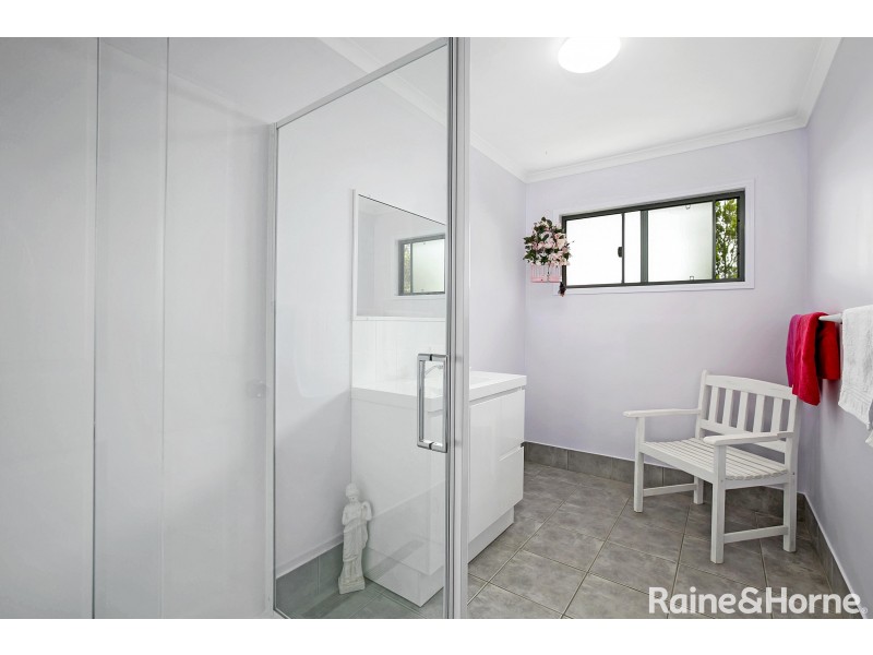 129 Golden Hind Avenue, Cooloola Cove QLD 4580