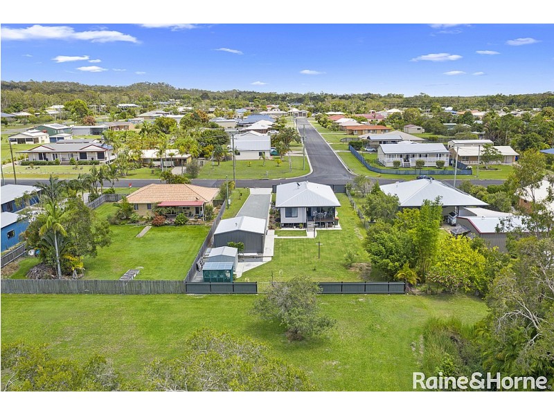 129 Golden Hind Avenue, Cooloola Cove QLD 4580