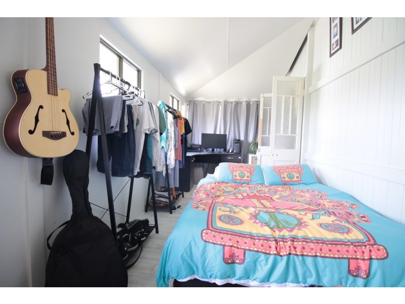 21 Queen Elizabeth Drive, Cooloola Cove QLD 4580