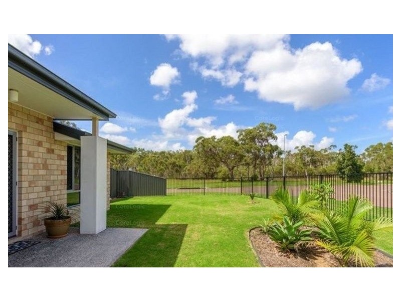 2 Aqua Place, Tin Can Bay QLD 4580