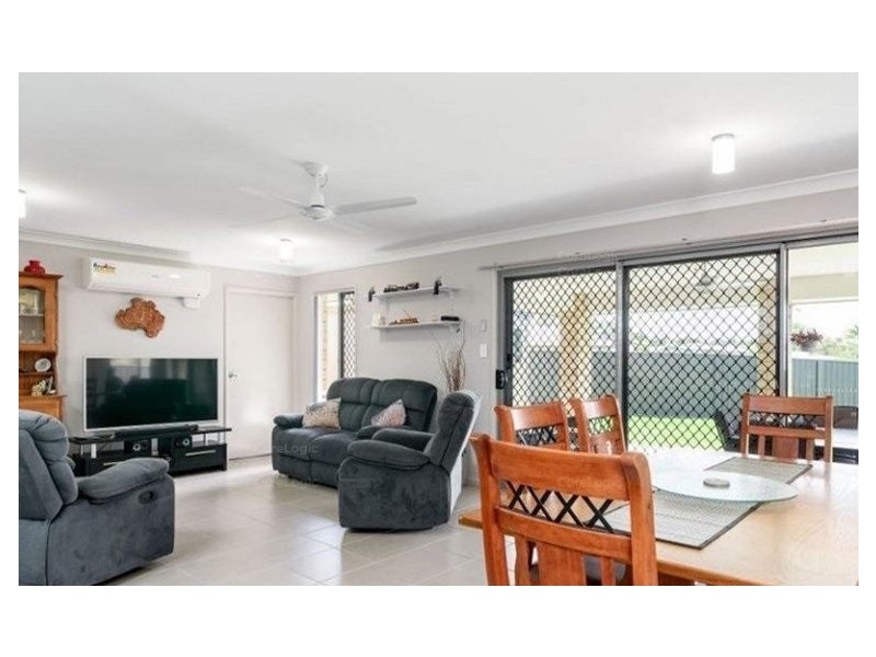 2 Aqua Place, Tin Can Bay QLD 4580