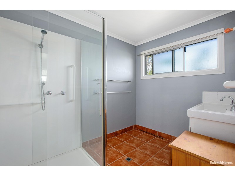 9 Dart Street, Tin Can Bay QLD 4580