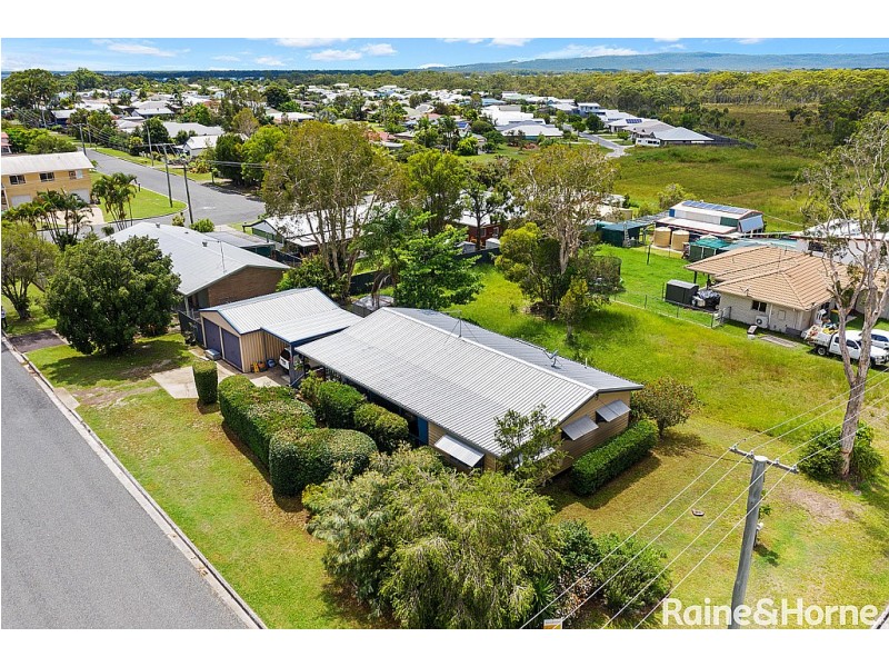 9 Dart Street, Tin Can Bay QLD 4580