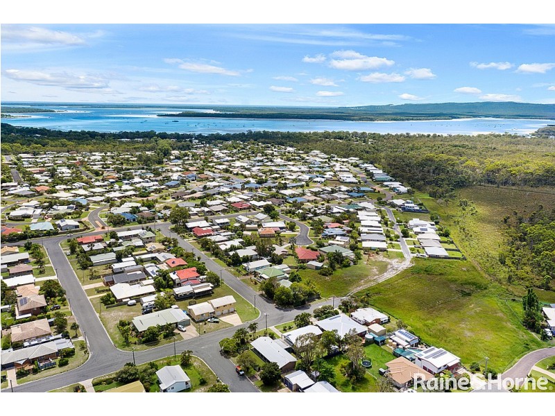 9 Dart Street, Tin Can Bay QLD 4580